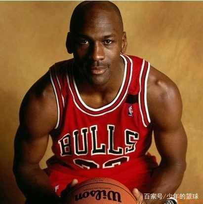 米兰达：很少有人能和斯帕莱蒂关系好，他的为人我还是不说了（米兰达：与斯帕莱蒂相处并不容易，其人品我不予置评）