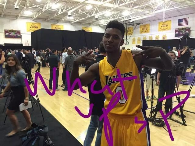 篮球鞋榜单：年度最值得购买的十双（年度十款最值得入手的篮球鞋榜单）