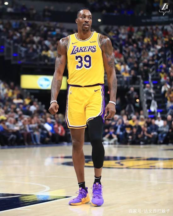 巴勒斯坦足球：一群流亡者的故事，球场也可以成为国家的延续（球场上的祖国：巴勒斯坦流亡者的足球故事）